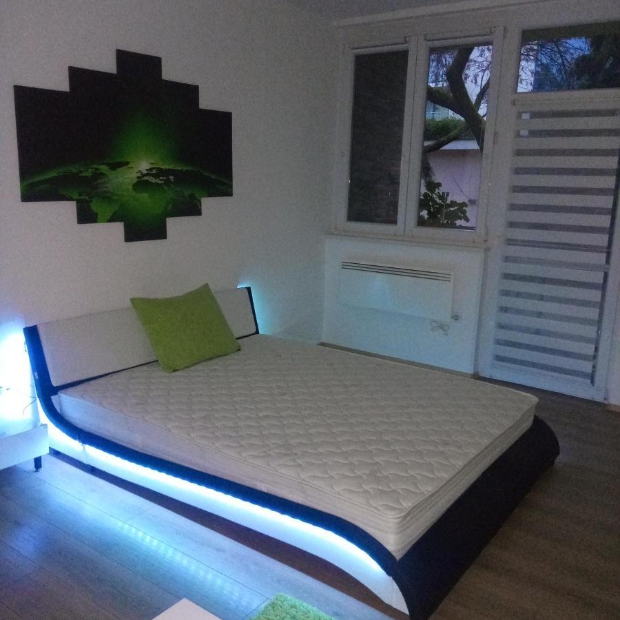 M&D Apartman Eger Exterior foto
